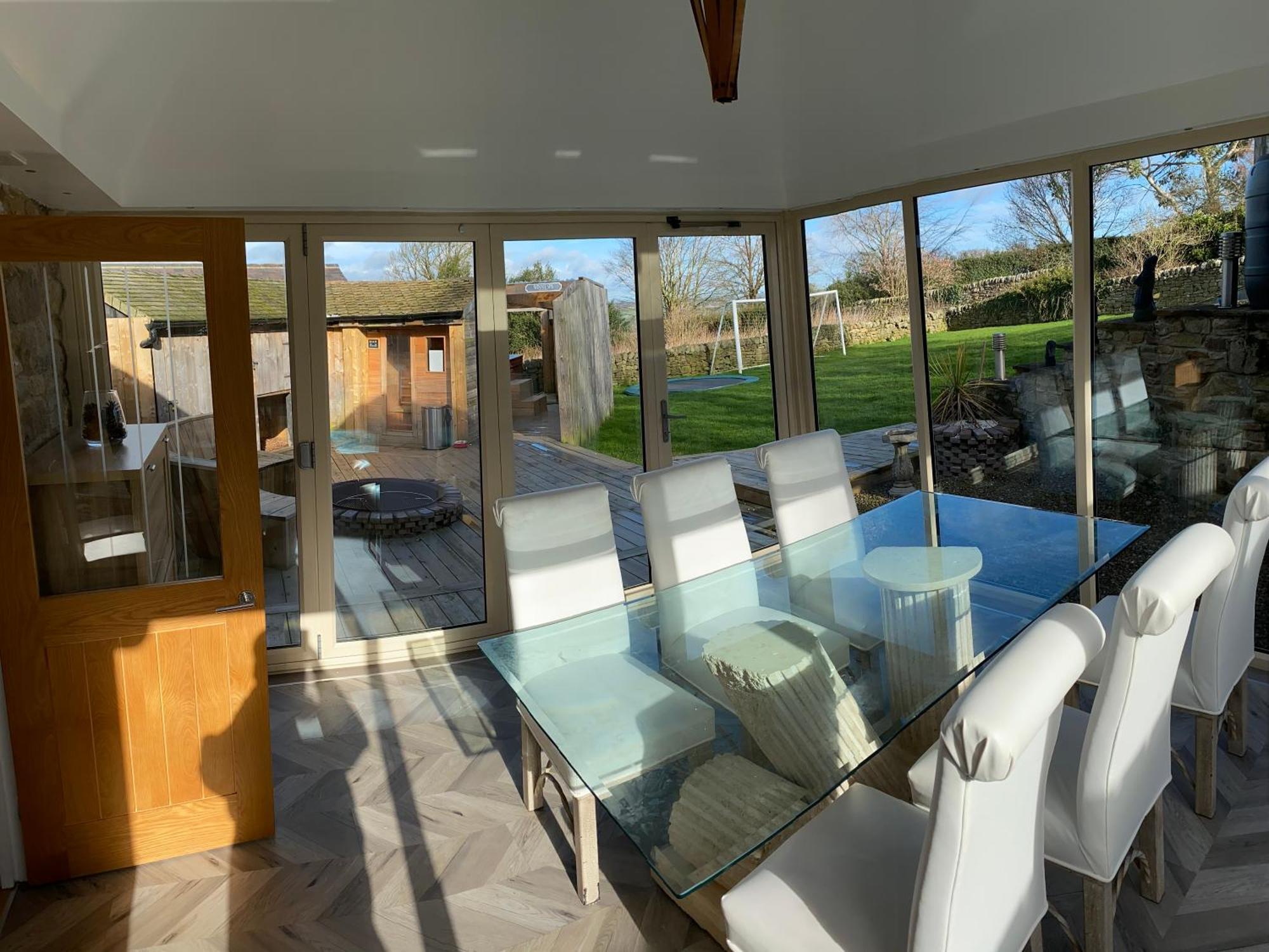 Winnie - Hot Tub, Games Room, Sauna, Large Garden Stocksfield