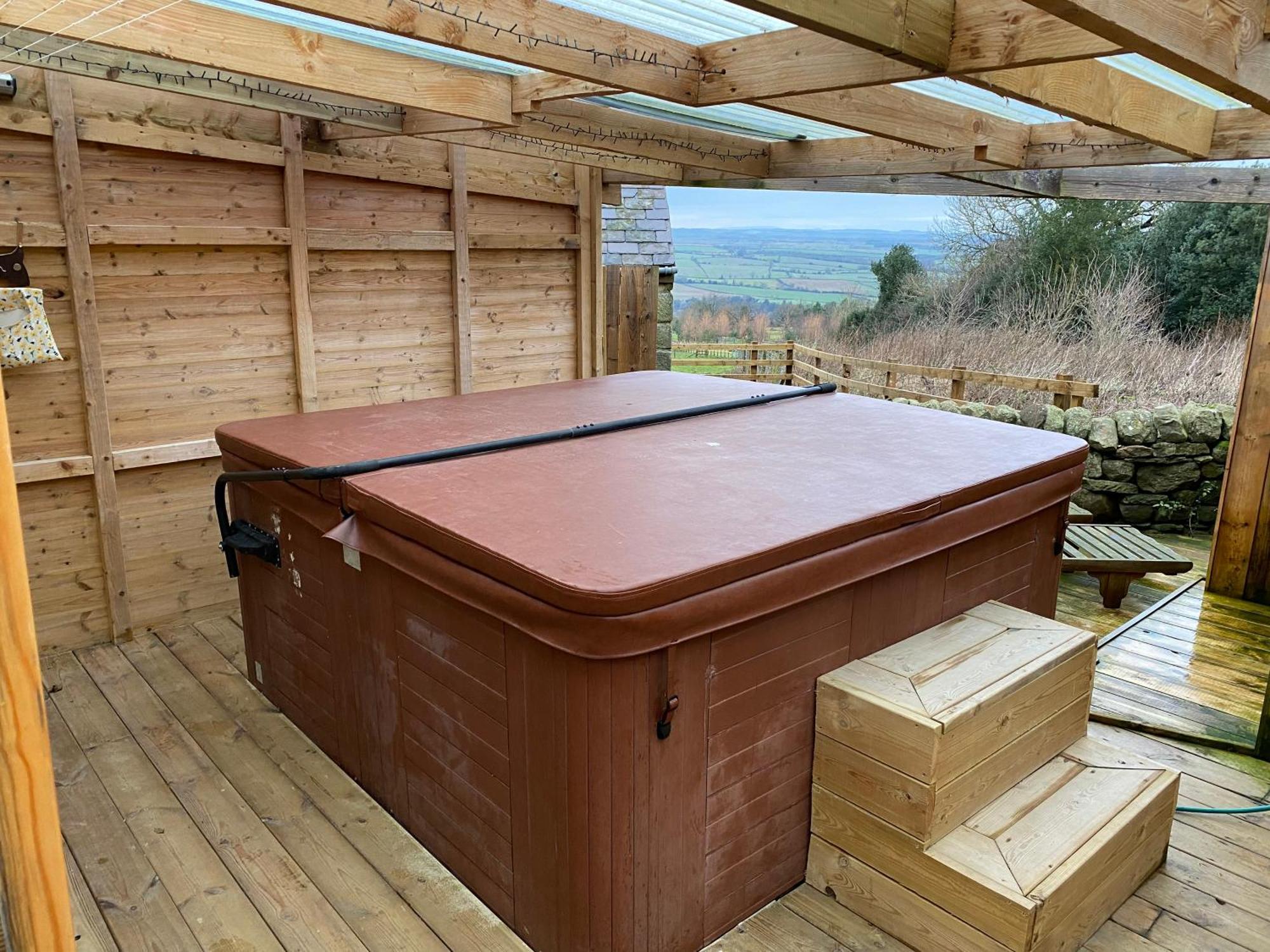 Winnie - Hot Tub, Games Room, Sauna, Large Garden